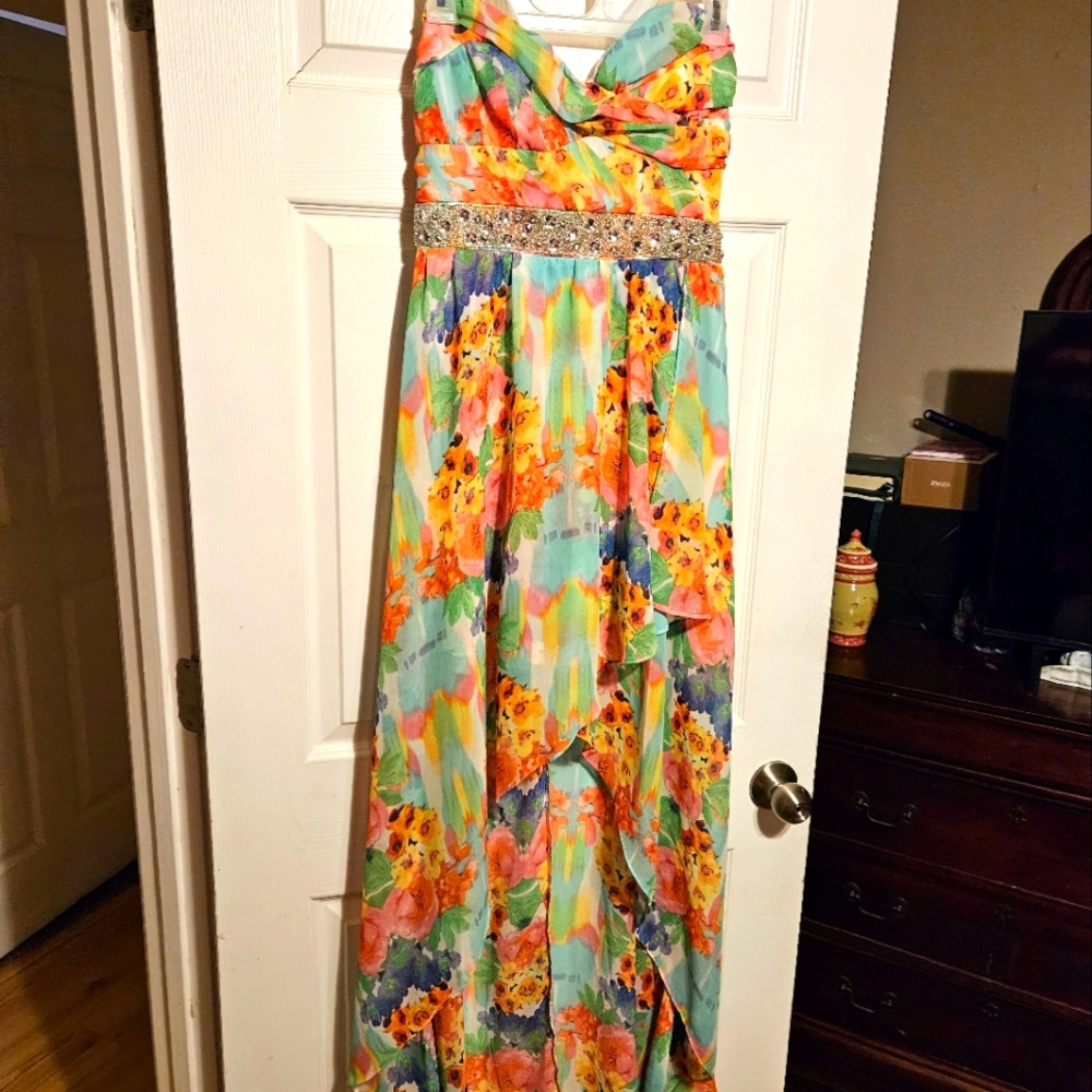 Size 7 women's long dress